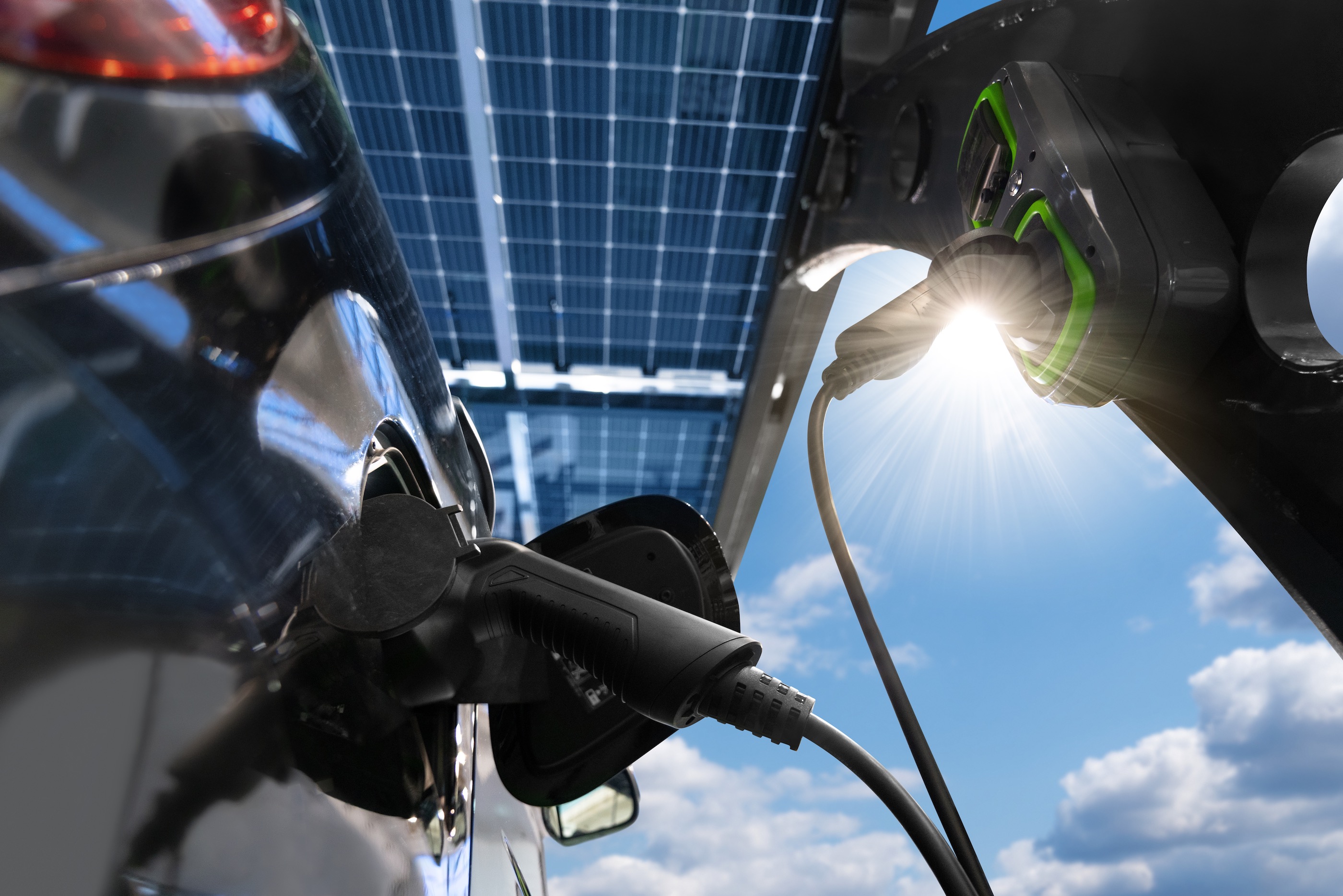 Descubre el nuevo cargador para Coche Eléctrico de iServices