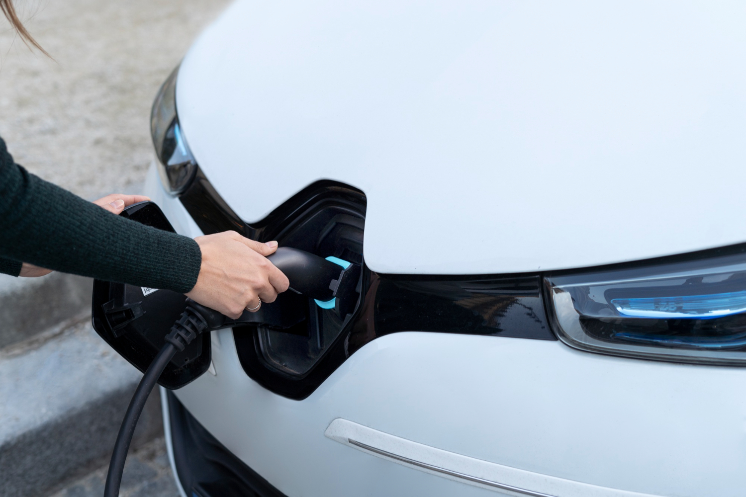 ¿Movilidad eléctrica? Solo con iServicios