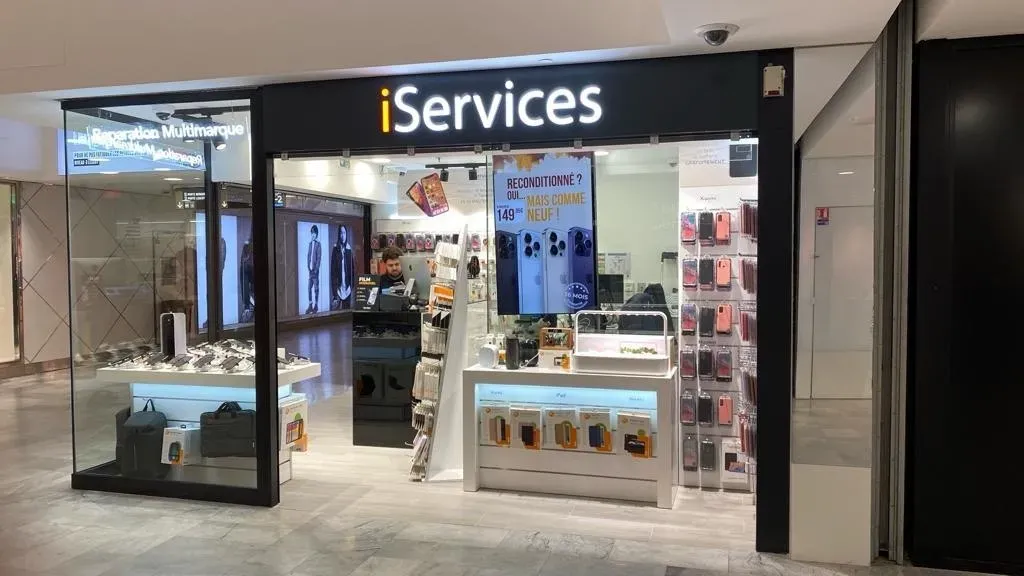 ¡Bonjour, Paris! ¡iServices ha llegado a Francia!