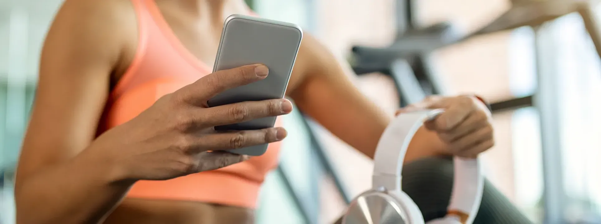 ¿Vas a entrenar en casa? Descubre las 5 mejores apps